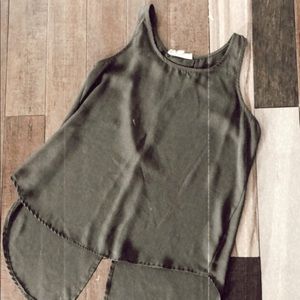 Army green split-back tank
